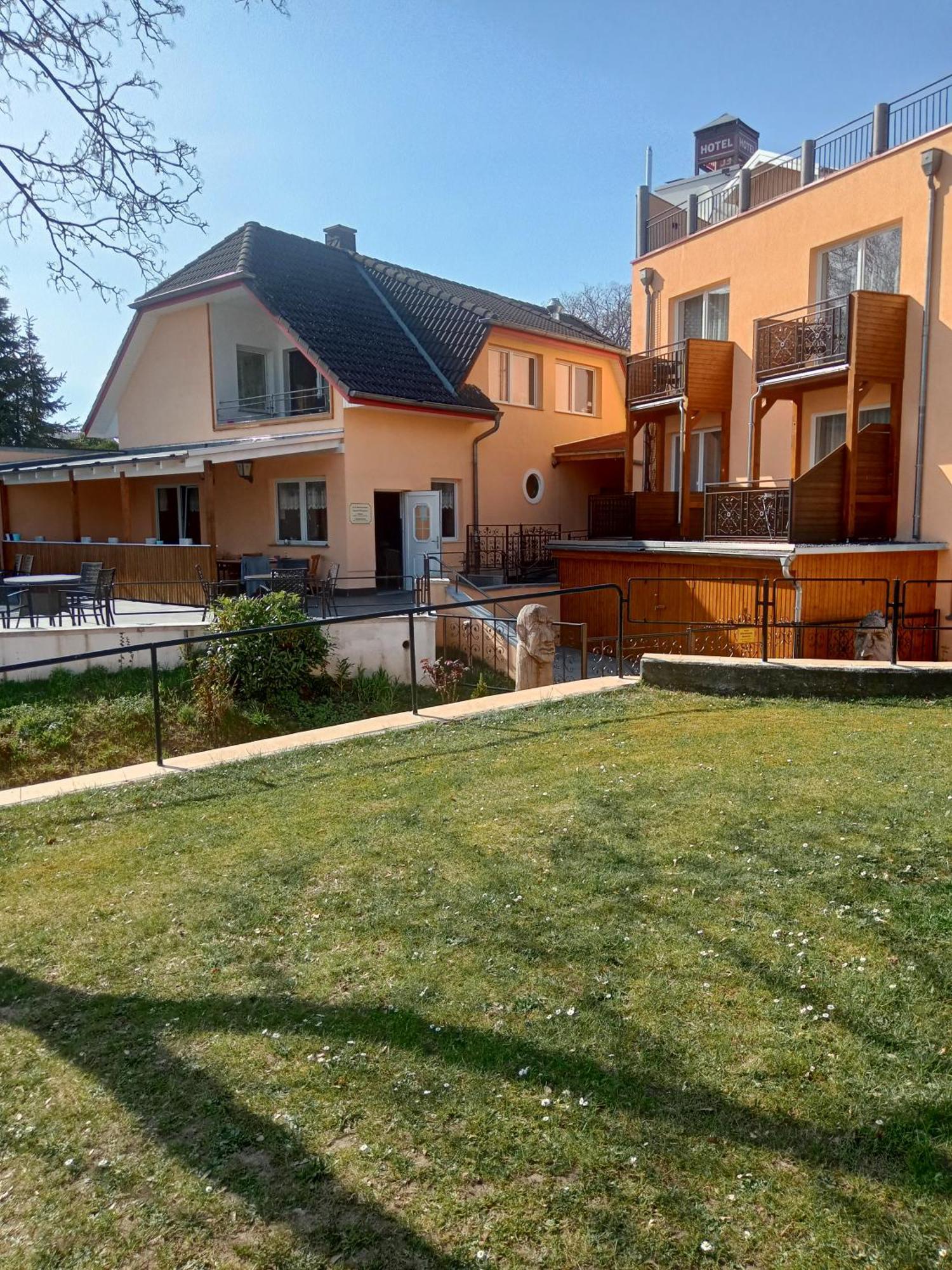 Seehotel Bad Kleinen 外观 照片